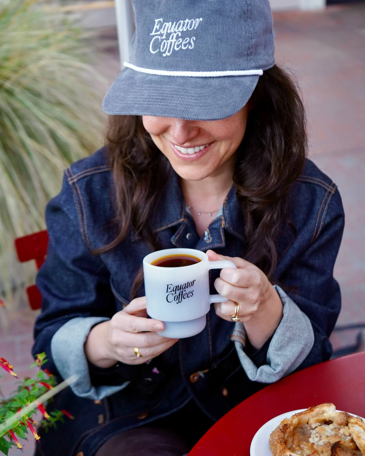 Equator Retro Cord Cap - Image 3