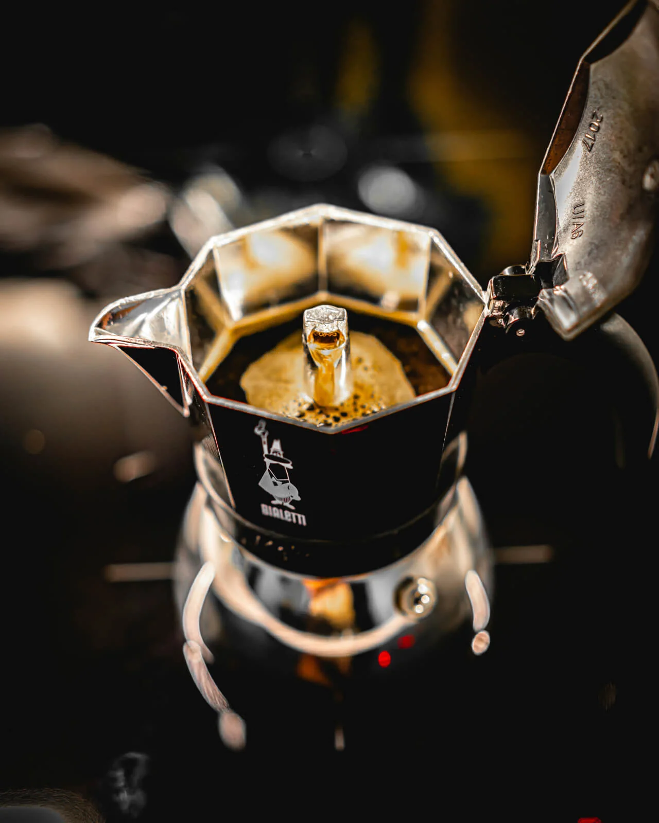 Bialetti Moka Pot Stovetop Coffee Maker - Image 2